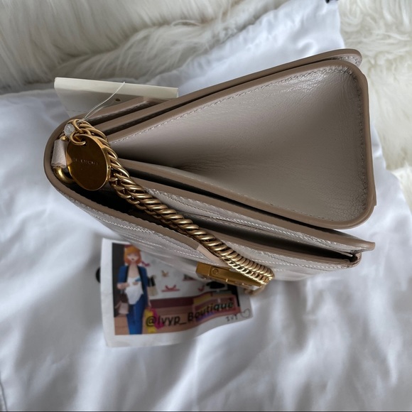 Givenchy Small GV3 Quilted Leather Bag - Picture 6 of 16